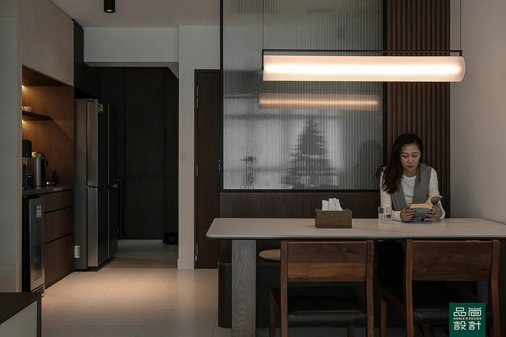 Telok Blangah Towers 4-room — interior by Noble Interior Design