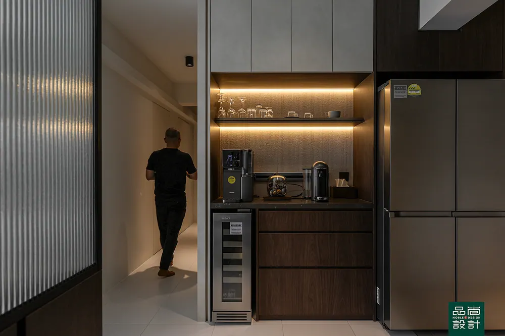 Telok Blangah Towers 4-room — interior by Noble Interior Design