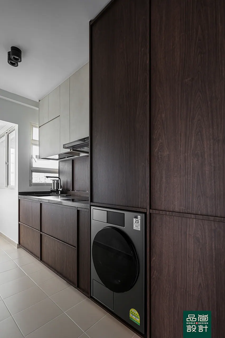 Telok Blangah Towers 4-room — interior by Noble Interior Design