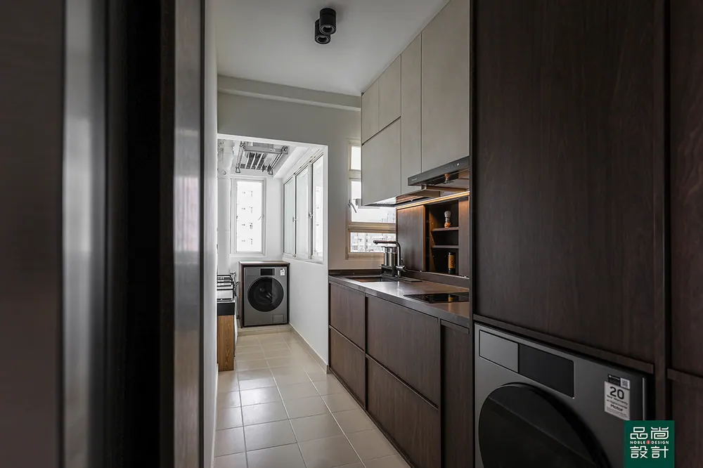 Telok Blangah Towers 4-room — interior by Noble Interior Design