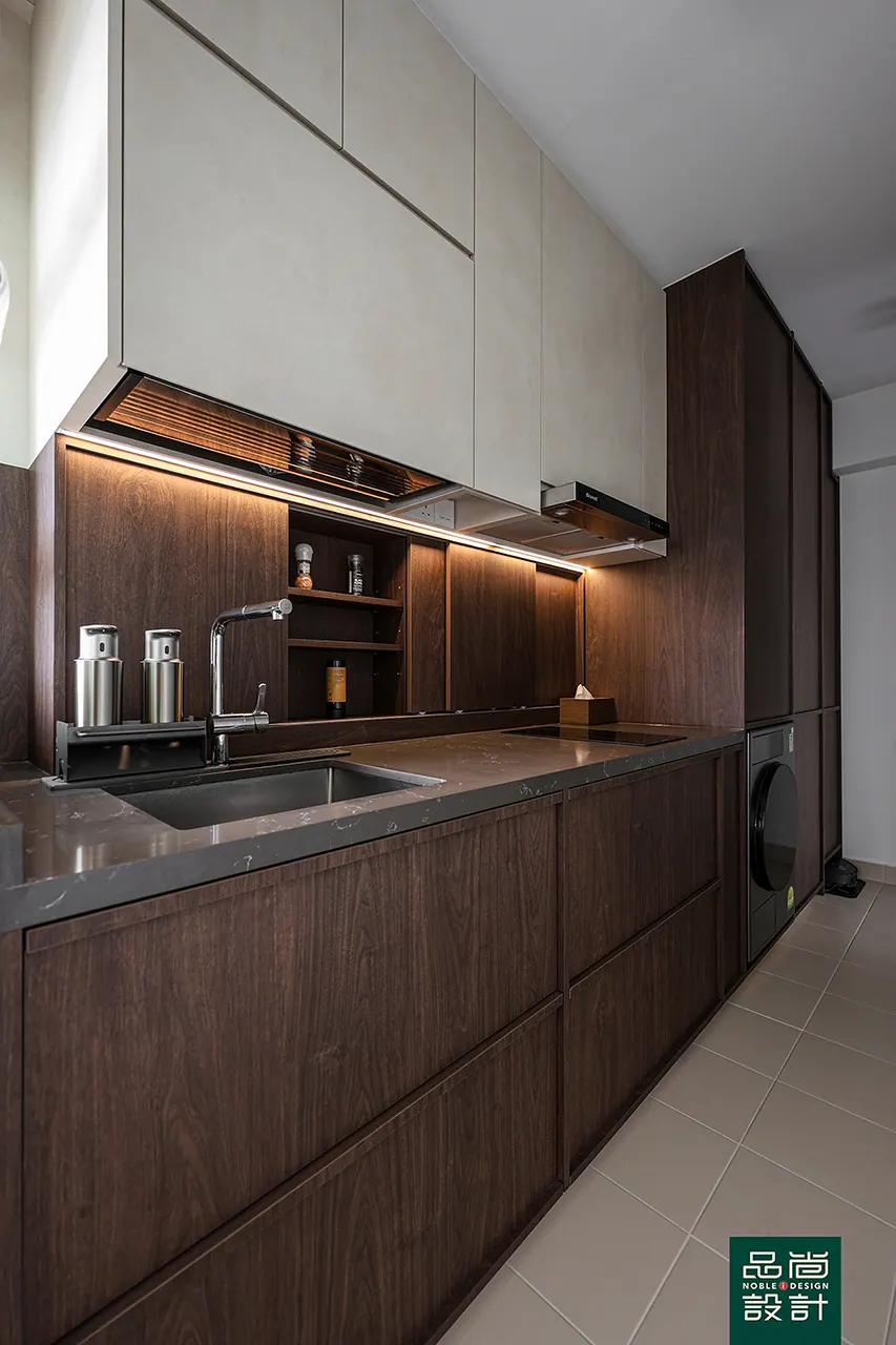 Telok Blangah Towers 4-room — interior by Noble Interior Design