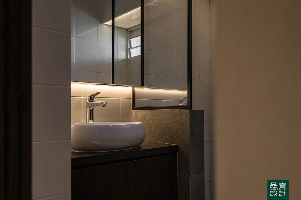 Telok Blangah Towers 4-room — interior by Noble Interior Design