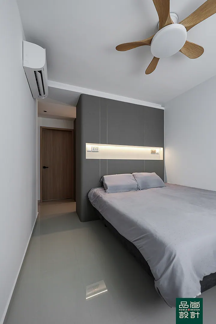 West Coast Parkview 5-room — interior by Noble Interior Design