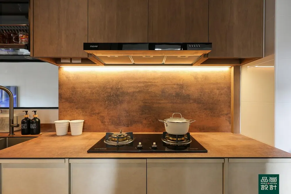 Woodleigh Hillside 4-room — interior by Noble Interior Design