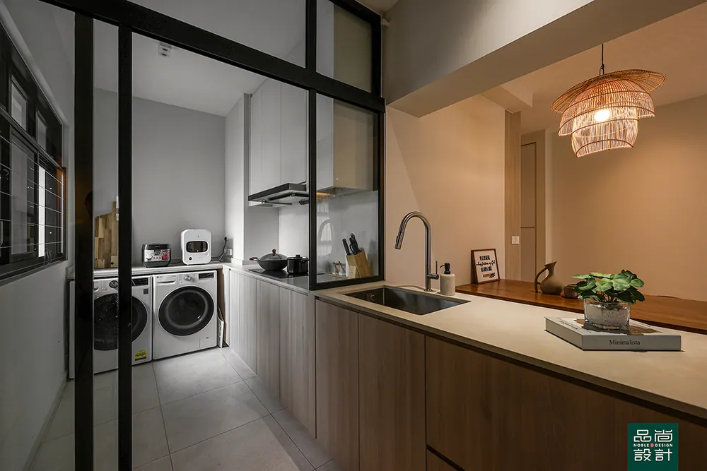 Woodleigh Hillside 4-room — interior by Noble Interior Design
