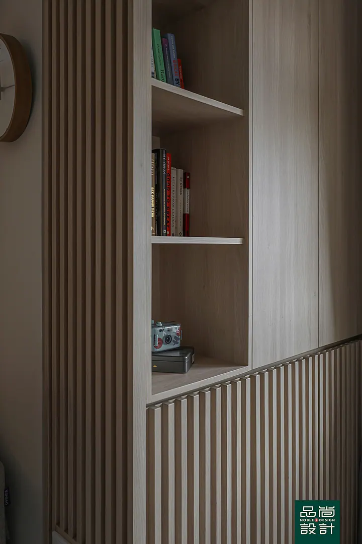 Woodleigh Hillside 4-room — interior by Noble Interior Design