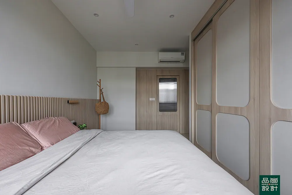 Woodleigh Hillside 4-room — interior by Noble Interior Design