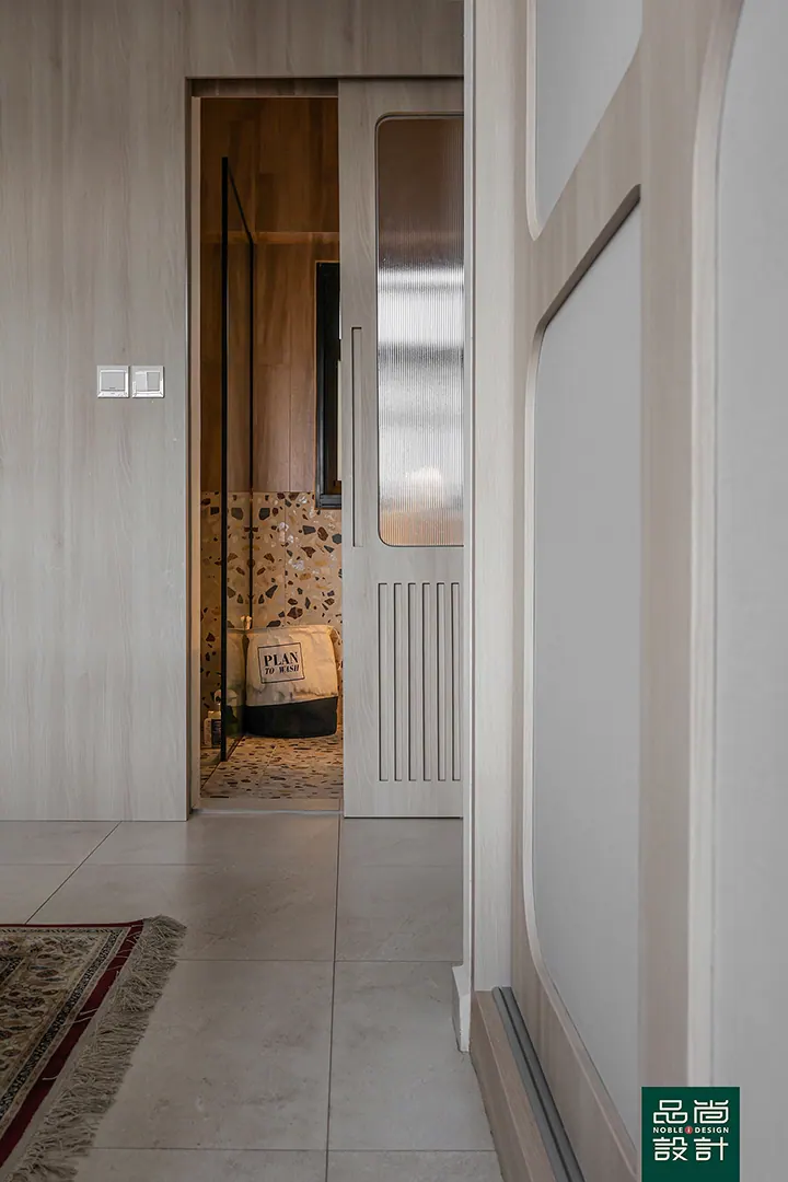 Woodleigh Hillside 4-room — interior by Noble Interior Design