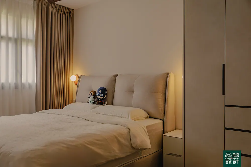 Yishun Boardwalk 4-room — interior by Noble Interior Design
