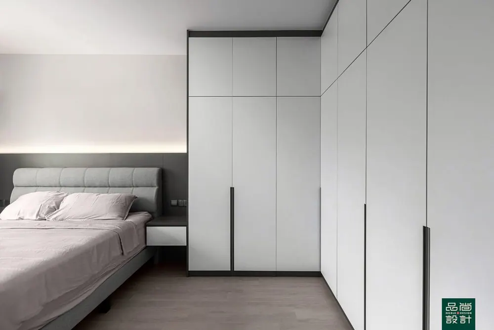 Yishun Riverwalk 5-room — interior by Noble Interior Design