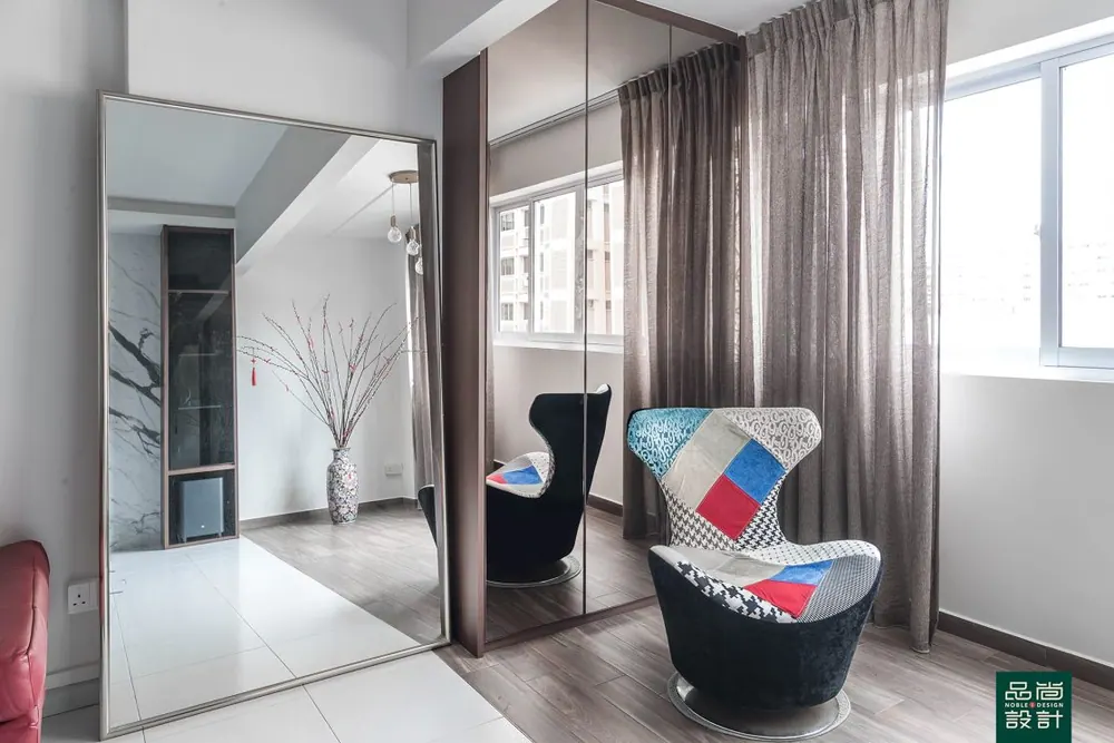 Entrance in Pasir Ris 5-room — interior by Noble Interior Design