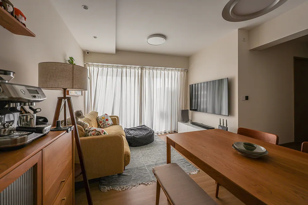 Trivelis 4-room — interior by Noble Interior Design